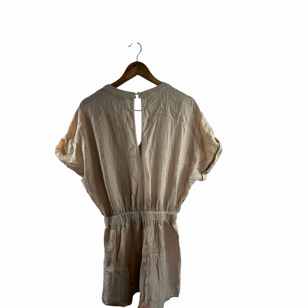 Cupshe Women’s Beige Gauze Romper V-Neck Drawstring Waist Short Sleeve Casual - Picture 5 of 14